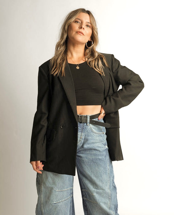 DOWN TO BUSINESS OVERSIZED BLAZER